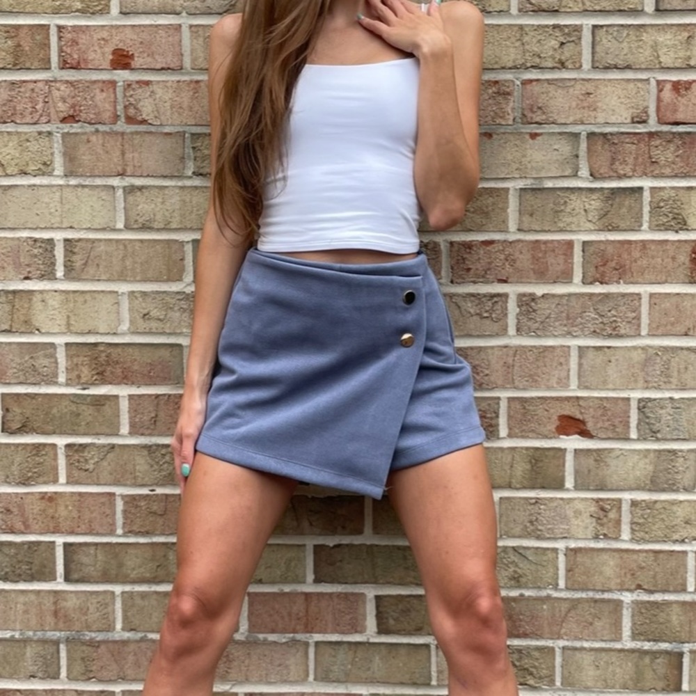 New small blue polyester skort! Worn once!